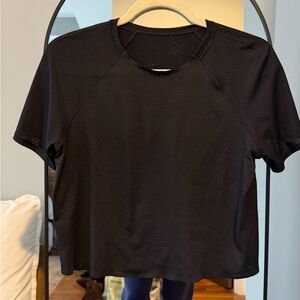 Lululemon Classic Black Short Sleeve Women's workout tee